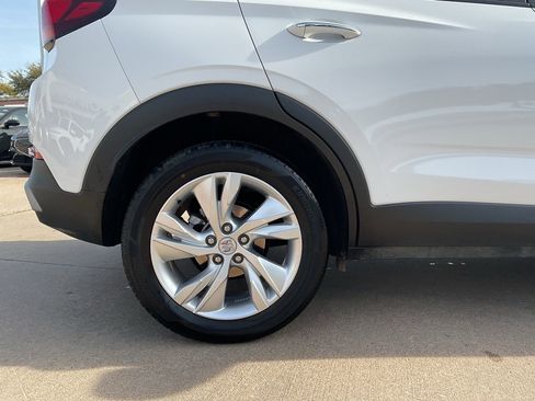 Used 2025 Buick Encore GX Preferred image 10