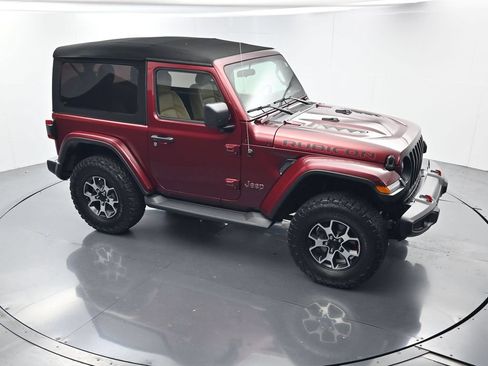 Used 2021 Jeep Wrangler Rubicon w/ LED Lighting Group AWD/4WD image 38