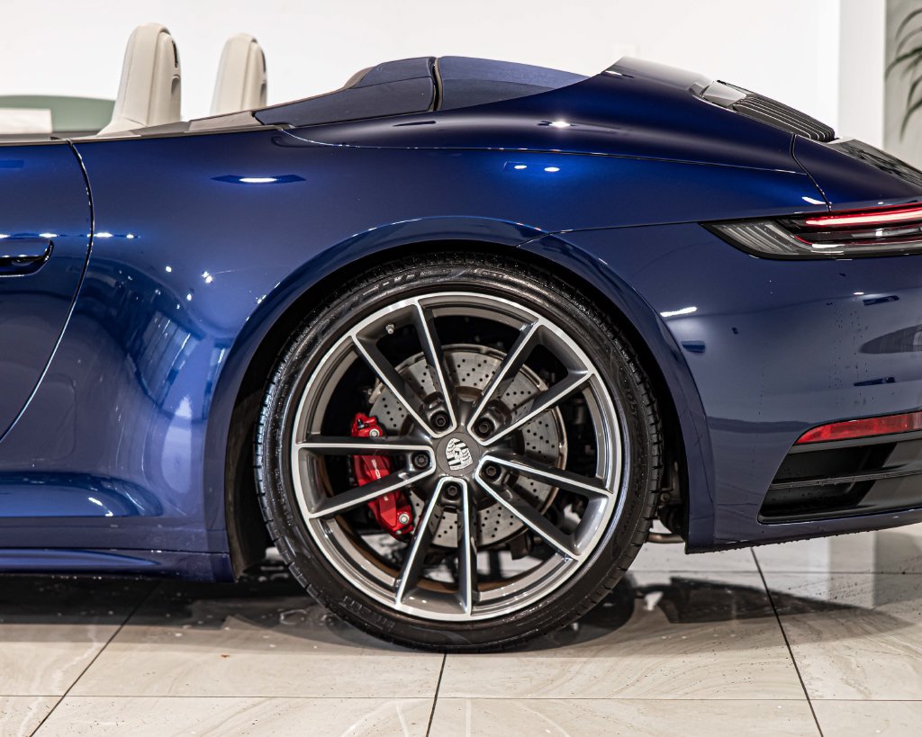 Used 2024 Porsche 911 Carrera 4S AWD/4WD image 9