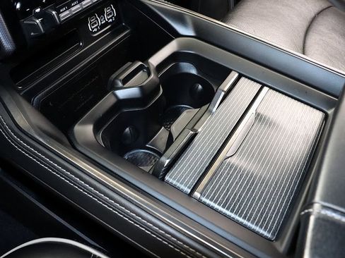 Used 2020 RAM 3500 Limited image 23