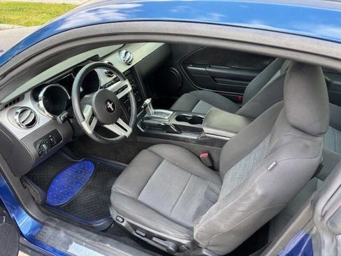 Used 2007 Ford Mustang Coupe RWD image 6