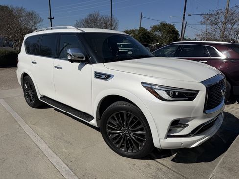 Certified 2022 INFINITI QX80 Sensory w/ Cargo Package image 2