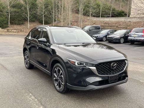 Used 2023 MAZDA CX-5 AWD 2.5 S w/ Premium Package image 7