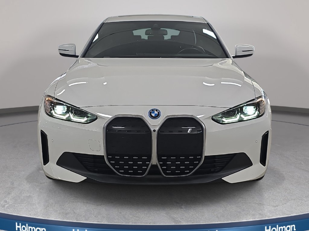 Used 2023 BMW i4 eDrive35 w/ Premium Package RWD image 3
