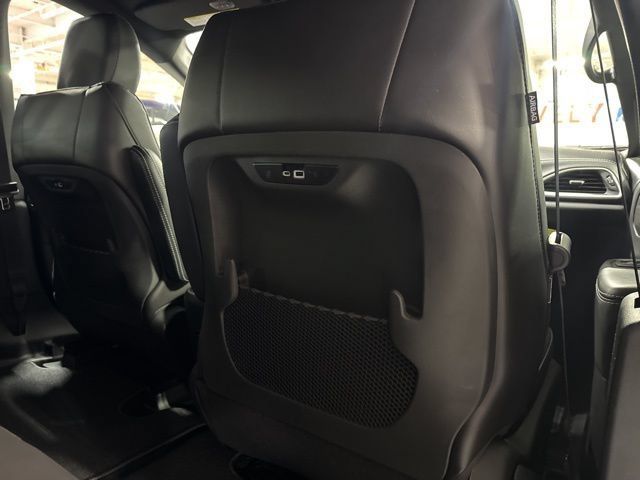 New 2026 Chrysler Pacifica Select AWD/4WD image 40