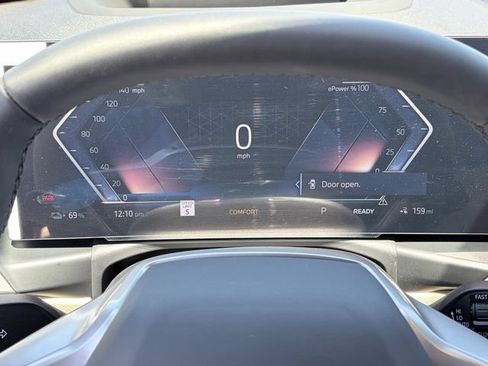 Used 2025 BMW i4 eDrive40 w/ Premium Package RWD image 26