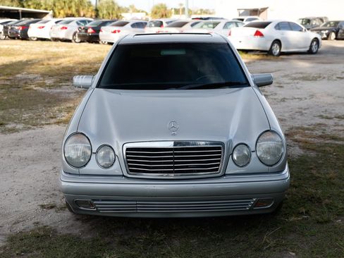 Used 1998 Mercedes-Benz E 320 E320 4DR SEDAN image 19