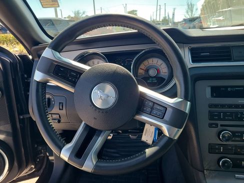 Used 2010 Ford Mustang GT image 21