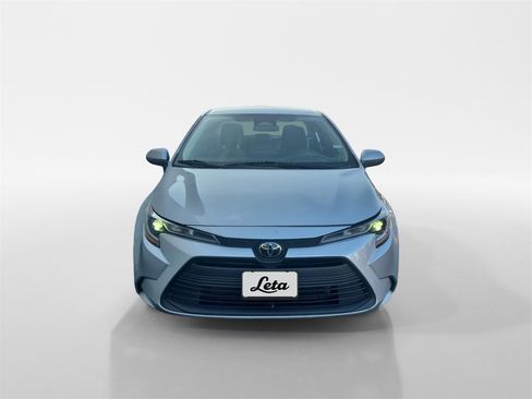 Used 2023 Toyota Corolla LE image 8