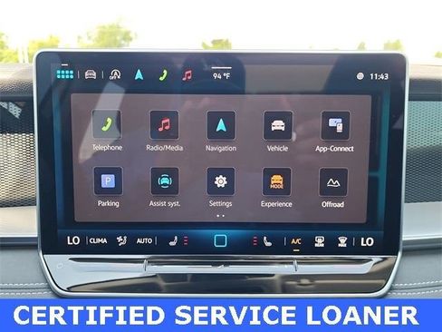 New 2025 Volkswagen Tiguan SE image 19