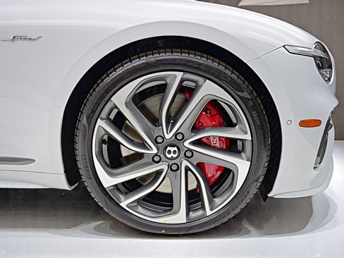 Used 2025 Bentley Continental GT Speed AWD/4WD image 36