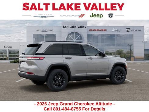 New 2026 Jeep Grand Cherokee Altitude AWD/4WD image 4