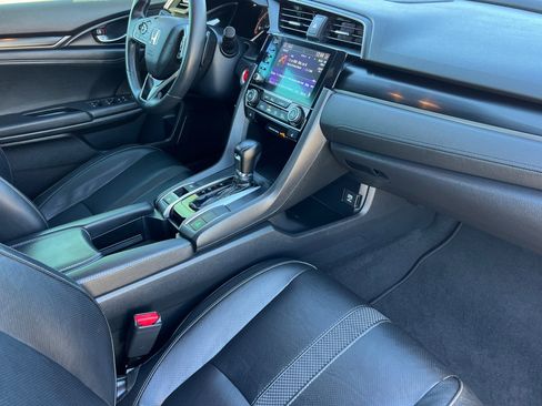 Used 2020 Honda Civic Sport Touring image 17