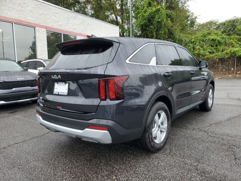 New 2026 Kia Sorento LX image 6