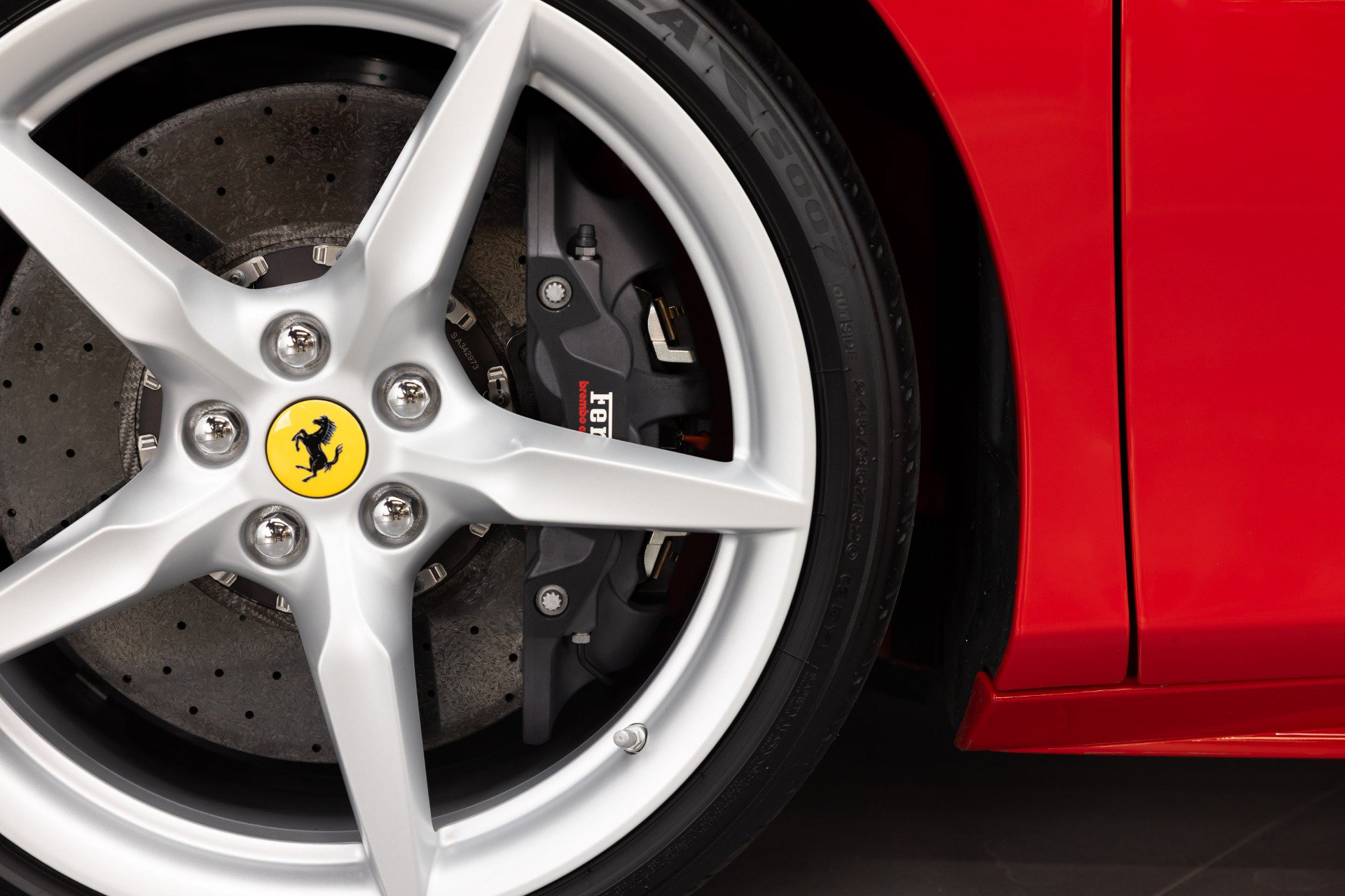 Certified 2019 Ferrari 488 Spider RWD image 20
