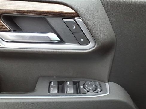 New 2026 GMC Sierra 1500 Elevation image 28