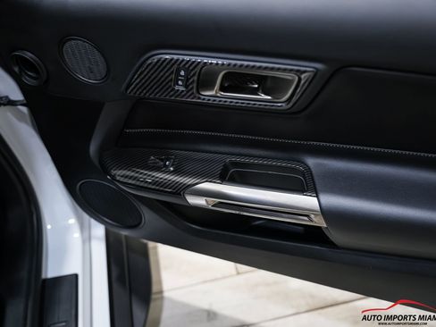 Used 2020 Ford Mustang Shelby GT500 w/ Technology Package image 59