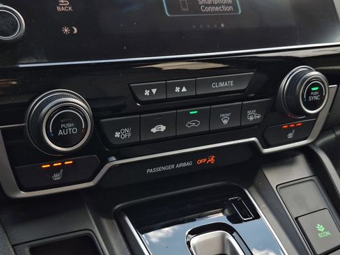 Used 2018 Honda CR-V Touring image 22