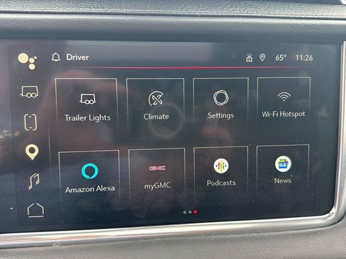 Used 2024 GMC Yukon XL Denali AWD/4WD image 38