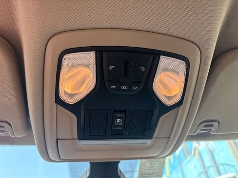 Used 2020 RAM 1500 Big Horn AWD/4WD image 16