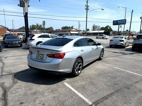 Used 2019 Chevrolet Malibu RS image 8