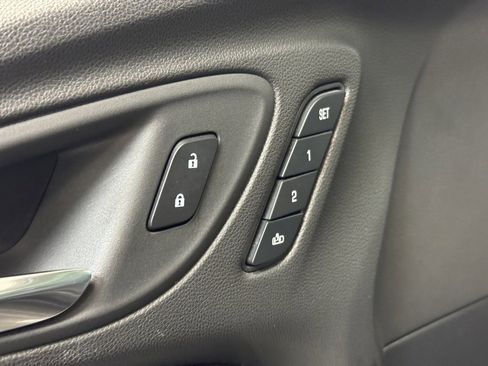 Used 2023 Buick Encore GX Essence w/ Advanced Technology Package image 9