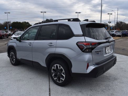 New 2026 Subaru Forester Premium image 5