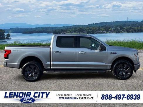 Used 2025 Ford F150 Lightning Flash AWD/4WD image 2