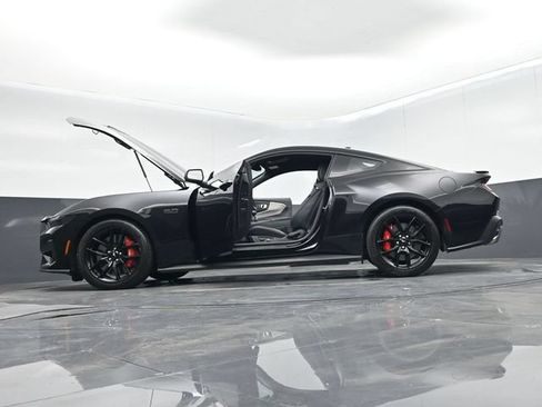 Certified 2025 Ford Mustang GT Premium RWD image 73