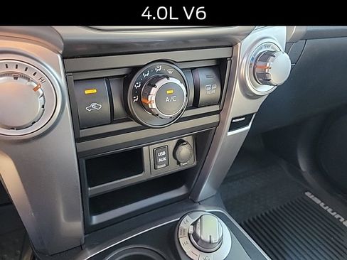 Used 2019 Toyota 4Runner SR5 Premium AWD/4WD image 30