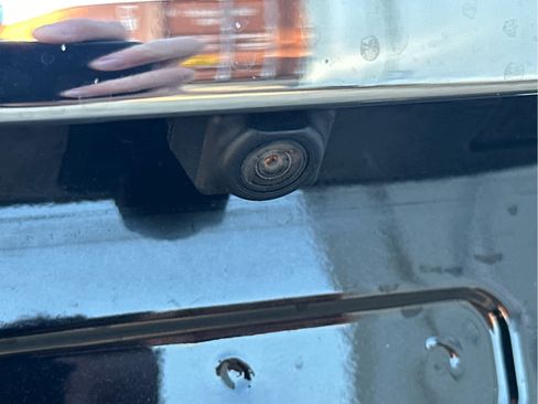 Used 2018 GMC Terrain SLE image 16