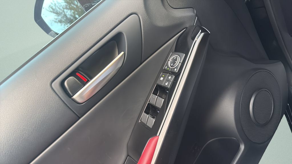Used 2025 Lexus IS 350 F Sport RWD image 19