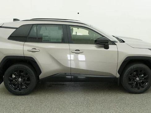 New 2026 Toyota RAV4 SE FWD image 11