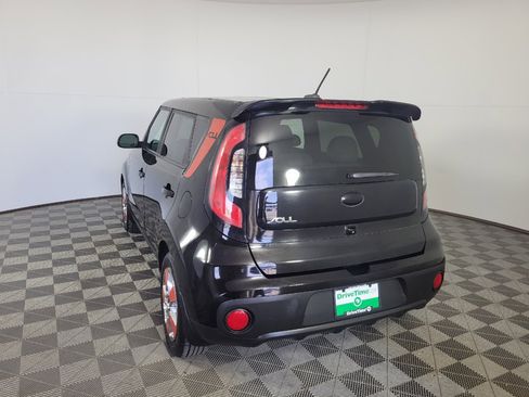 Used 2019 Kia Soul FWD image 5