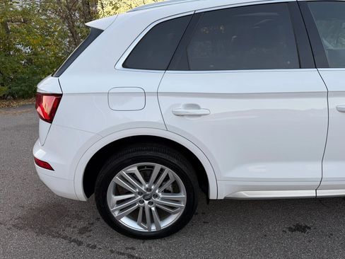 Used 2018 Audi Q5 2.0T Premium Plus w/ Premium Plus Package image 54