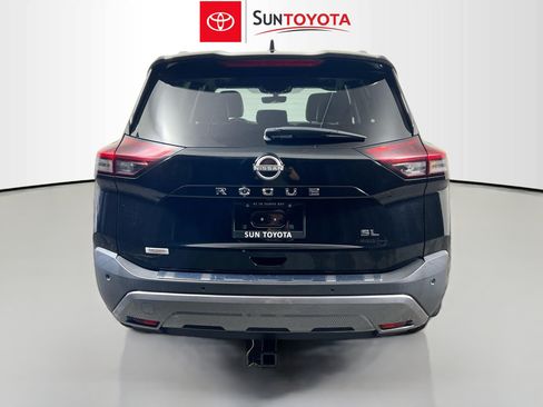 Used 2022 Nissan Rogue SL w/ SL Premium Package FWD image 5