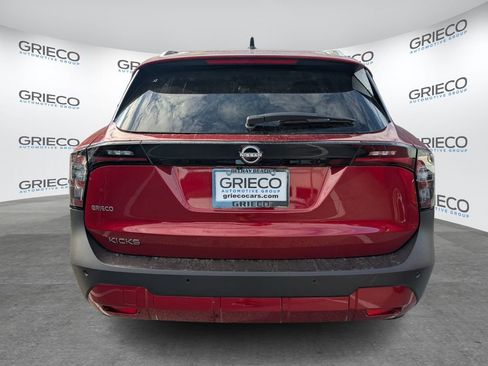 New 2026 Nissan Kicks SV w/ SV Premium Package image 6