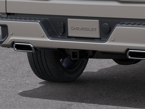 New 2026 Chevrolet Silverado 1500 High Country w/ High Country Premium Package AWD/4WD image 38