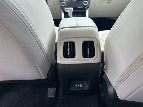 Used 2025 Hyundai Tucson SEL FWD image 13
