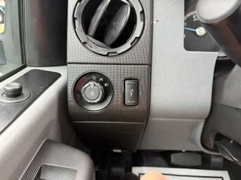 Used 2016 Ford F250 XL w/ Power Equipment Group image 23