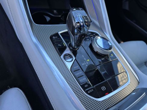 Used 2023 BMW X6 xDrive40i w/ Executive Package image 29