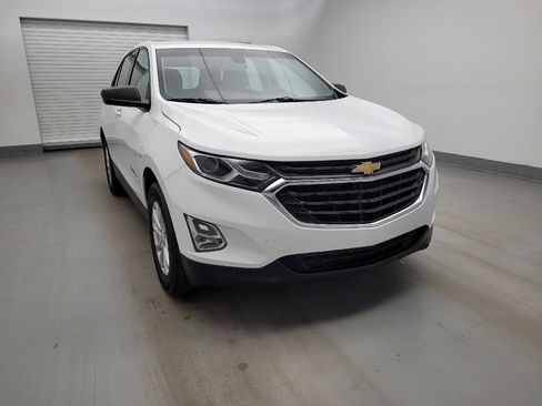 Used 2019 Chevrolet Equinox LS image 14