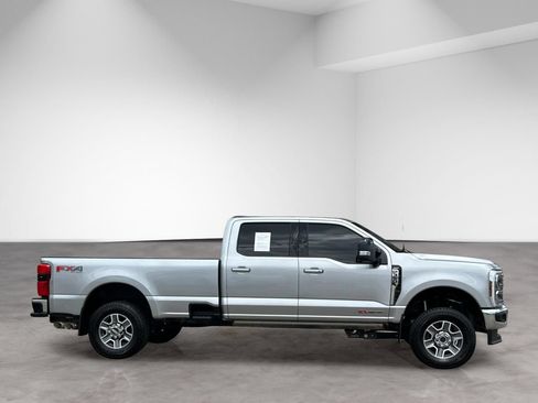 Used 2024 Ford F350 Lariat w/ Lariat Ultimate Package AWD/4WD image 8