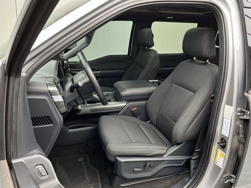 Used 2022 Ford F150 XLT w/ Equipment Group 302A High image 12