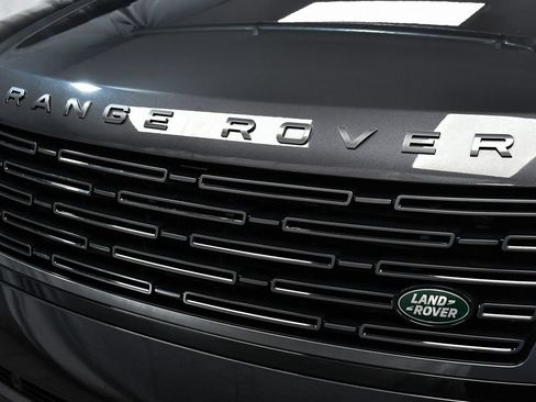 Used 2023 Land Rover Range Rover SE AWD/4WD image 92