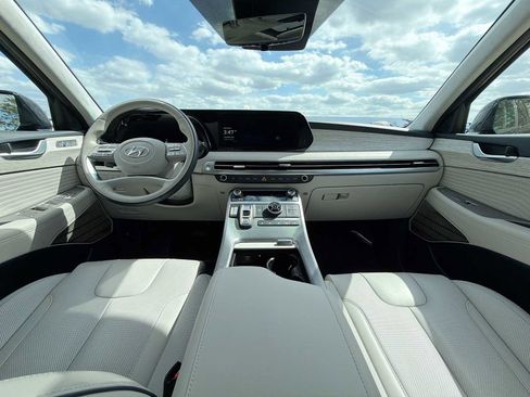 Used 2025 Hyundai Palisade Calligraphy AWD/4WD image 12