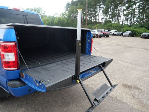 Used 2020 Ford F150 XLT w/ Equipment Group 302A Luxury AWD/4WD image 9