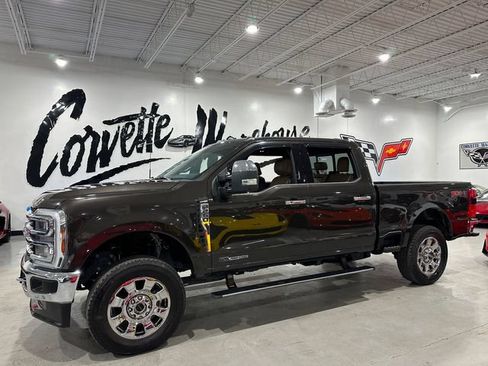 Used 2024 Ford F250 Lariat w/ Lariat Ultimate Package AWD/4WD image 19