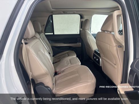Used 2024 Ford Expedition Max Limited image 6