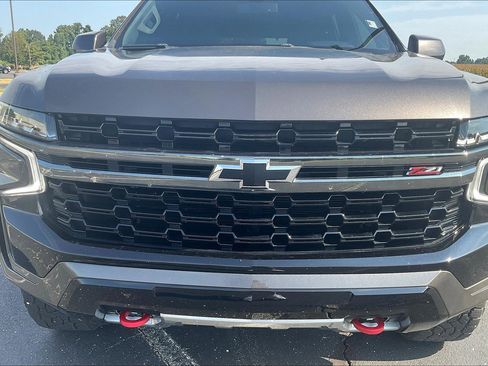 Used 2021 Chevrolet Tahoe Z71 w/ Rear Media and Nav Package image 29